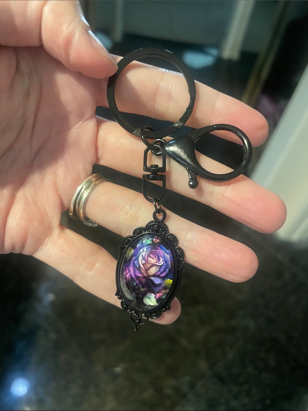 Purple Roses Cameo Bag charm/keychain - Picture 1 of 4